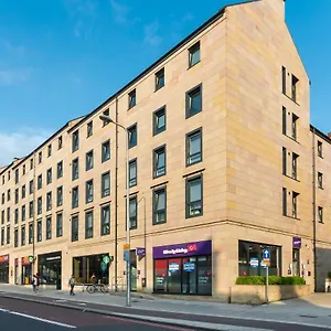 Destiny Student - Shrubhill Edynburg